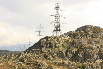 Pylône_électrique_Grimsel